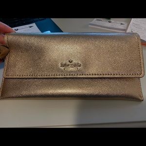 Kate Spade rose gold wallet